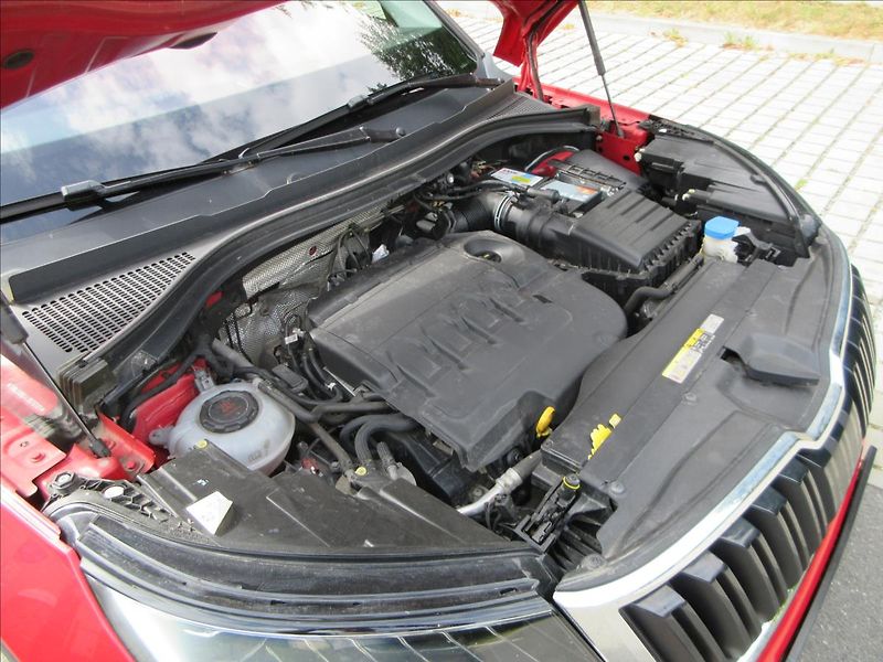 Škoda Kodiaq 2,0 TDi 140Kw, DSG, Tažné, Nov - fotka 39 z 40