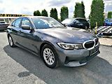 BMW Řada 3 (2020) 2.0 318D  A/T,Kůže,Ambient. - náhled 2