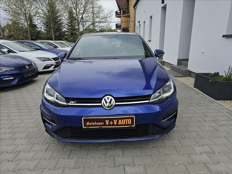 Volkswagen Golf VII 1,4TSi R-Line NAVI ALU - fotka 2 z 43