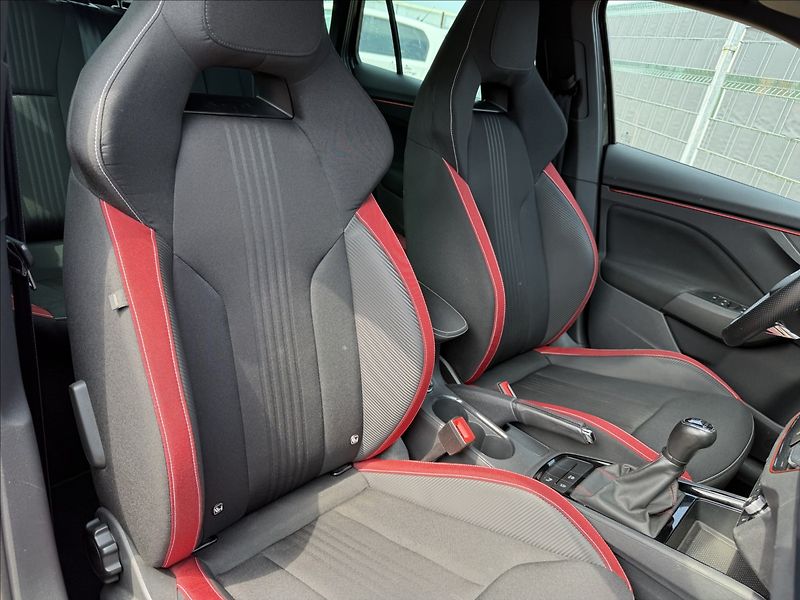 Škoda Scala 1.5 TSI Monte Carlo - fotka 25 z 26