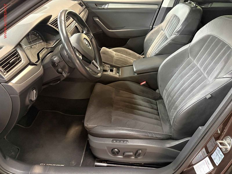 Škoda Superb (2015) 2.0 TDi 4x4, DSG, STK8/28 - fotka 9 z 17