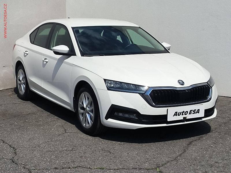 Škoda Octavia (2021) 1.5 TSi, 2.maj,ČR, Ambition - fotografie inzerátu