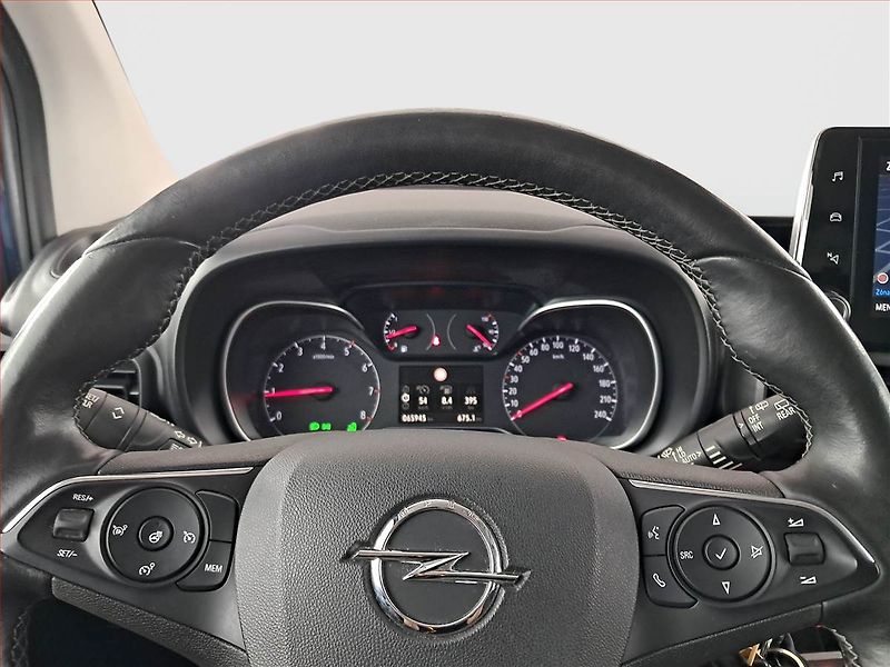 Opel Combo (2020) Life 1.2 Turbo, 5Míst, ČR - fotka 17 z 19