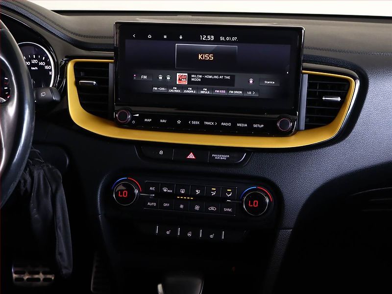 Kia XCeed (2019) 1.4 T-GDI, Automat, Serv.kniha - fotka 10 z 19