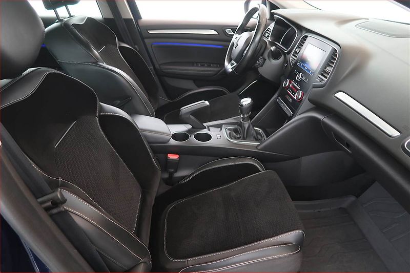 Renault Mégane (2020) 1.3 TCe, Kůže, Navi, Tempomat - fotka 9 z 15