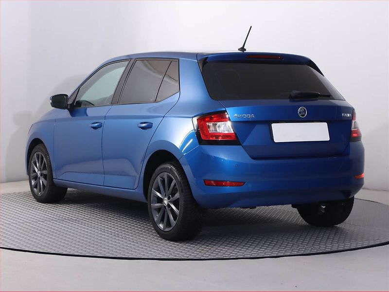 Škoda Fabia (2019) Ambition 1.0 TSI, Serv.kniha - fotka 4 z 20