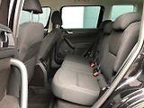 Škoda Yeti (2014) 2.0 TDi, 4x4 - náhled 11
