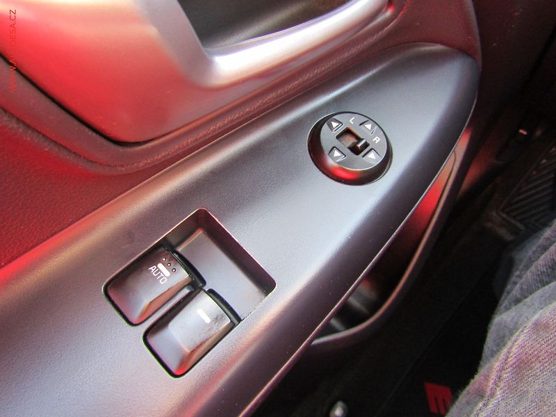 Kia Rio (2016) 1.3i, ČR, AC, STK2/28 - fotka 13 z 13