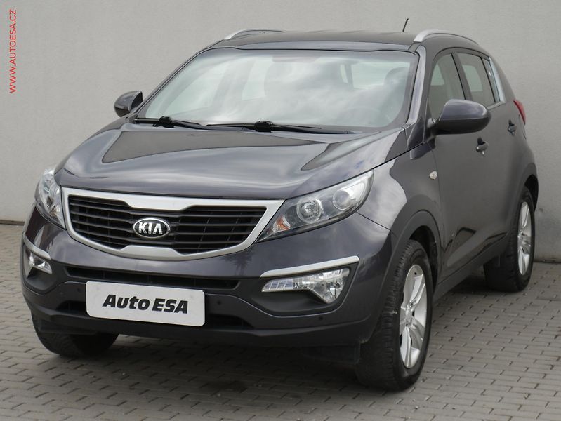 Kia Sportage (2014) 1.6 GDi, Comfort, TZ - fotka 3 z 15