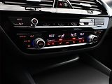 BMW Řada 5 (2021) M Sport 530d xDrive - náhled 14