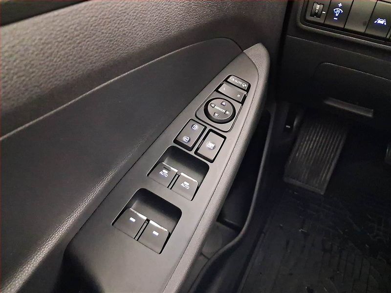 Hyundai Tucson (2020) 1.6 T-GDI, Tempomat - fotka 17 z 18
