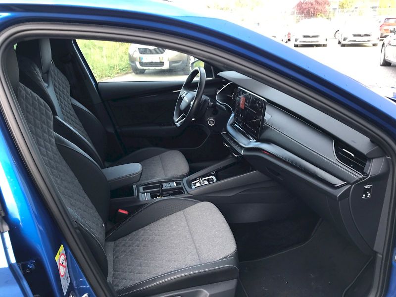 Škoda Octavia (2025) COMBI SPORTLINE 2,0 TDI 110 KW - fotka 13 z 28