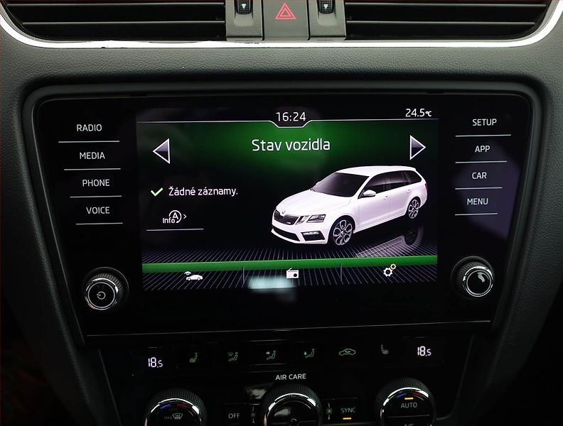 Škoda Octavia (2017) RS 2.0 TDI 4x4 DSG, 4X4 - fotka 15 z 21