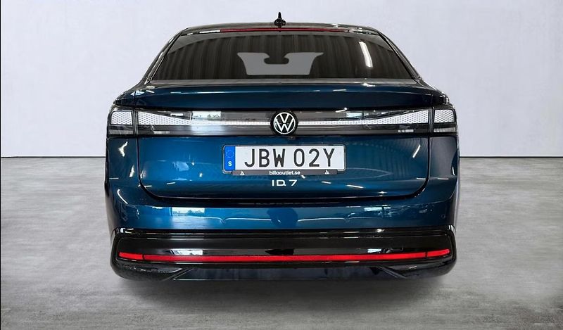 Volkswagen ID.7 Pro SoH  97% 360k Matrix Masáž - fotka 7 z 28