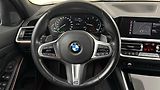 BMW Řada 3 330d AUT Sport Line - náhled 9
