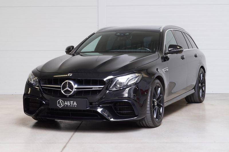Mercedes-Benz Třídy E 63 AMG,4m,Klima.sed,ACC,Pano - fotografie inzerátu
