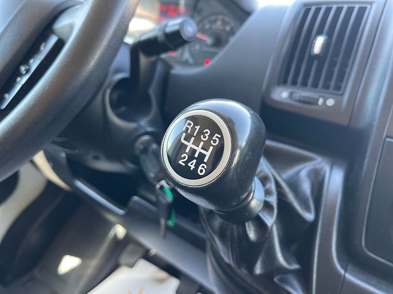 Peugeot Boxer 2.2bHDi 88kW*ZADÁNO* - fotka 21 z 25