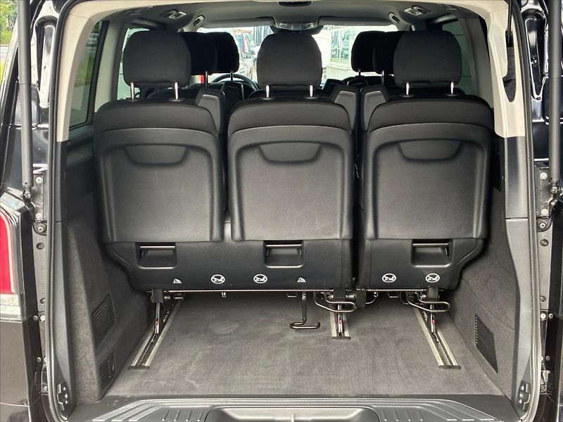 Mercedes-Benz Vito 2,0 119 CDI / Tourer Select / - fotka 18 z 20