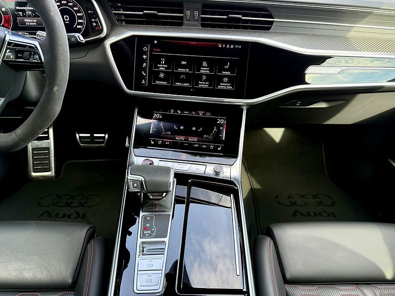 Audi RS 6 (2022) Avant TFSI 441 kW quattro - fotka 21 z 53