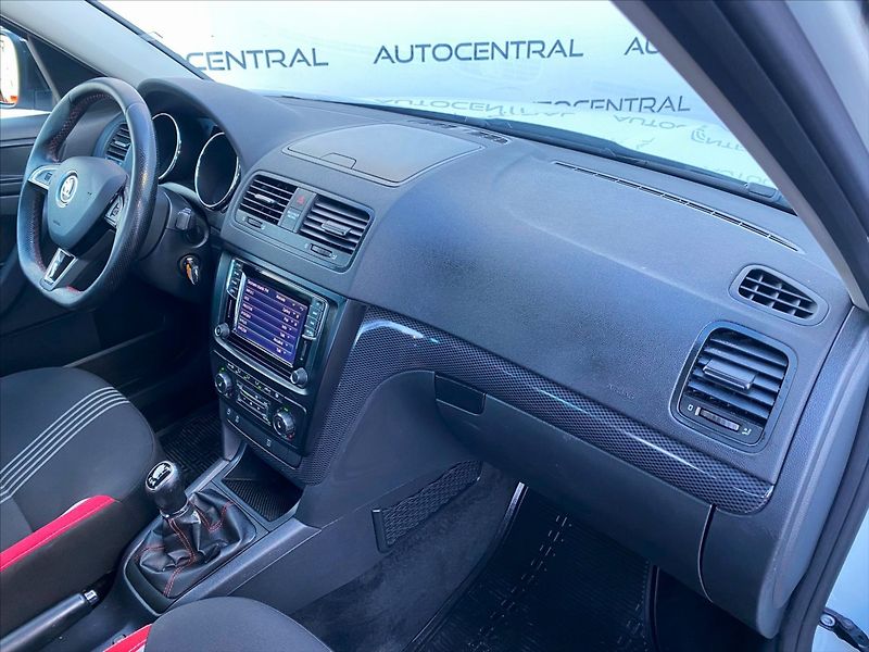 Škoda Yeti 1,4 TSi,110kW,Monte Carlo,4x4, - fotka 19 z 23