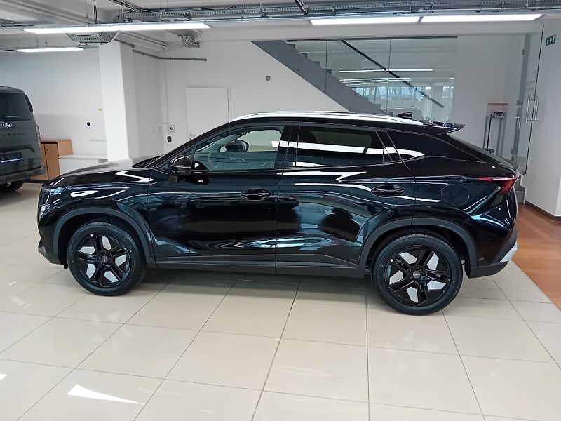 Omoda 5 PREMIUM 1,6TGDI, ČR, 1.MAJ - fotka 4 z 21