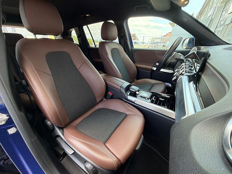 Mercedes-Benz GLB 200 - fotka 28 z 37