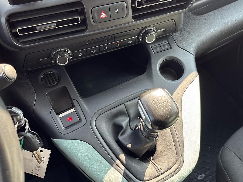 Citroën Berlingo Feel - fotka 20 z 23
