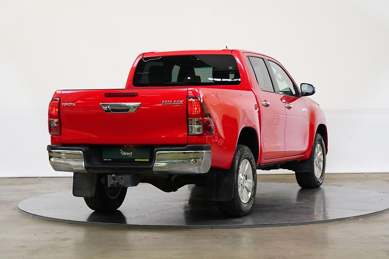 Toyota Hilux - fotka 2 z 30