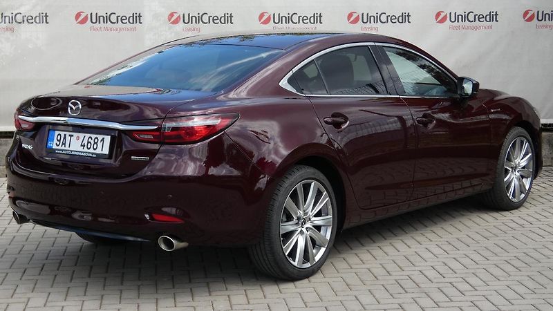 Mazda 6 2.5 aut. 20 th Anniversary - fotka 3 z 24