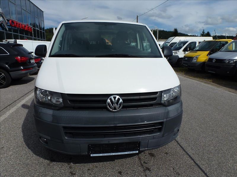 Volkswagen Transporter 2,0 TDI 9míst - fotka 4 z 46
