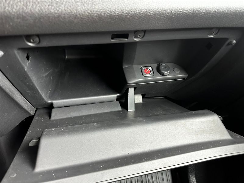 Toyota ProAce 2,0 D-4D 130kW-8AT-L1-CZ-DPH! - fotka 39 z 48