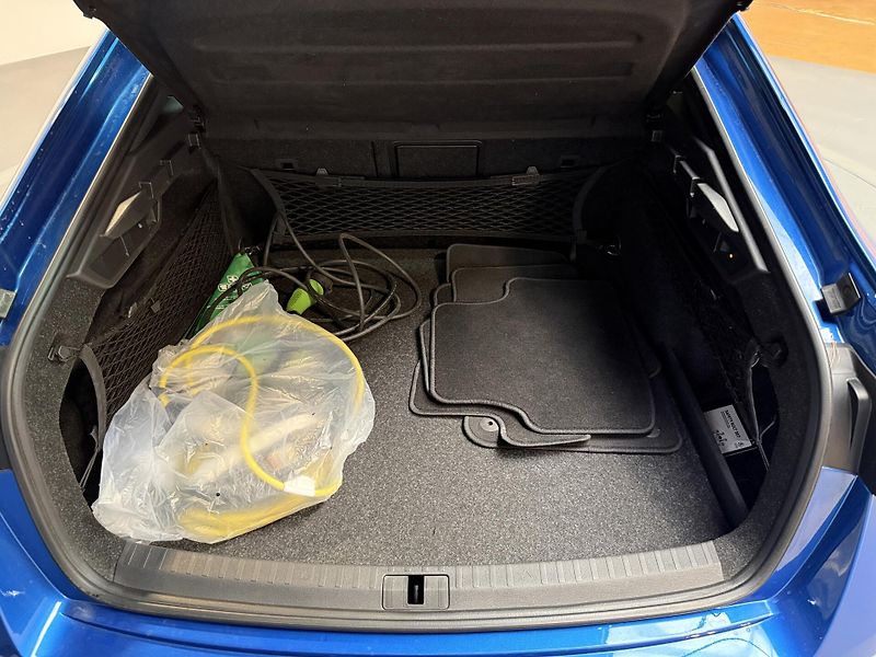 Škoda Octavia 1.4 TSI iV 180kW DSG RS - fotka 12 z 15