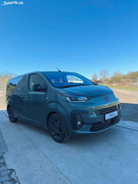 Fiat Ulysse Ulysse2.2 MTJ 180k 8AT L2 - fotka 3 z 13
