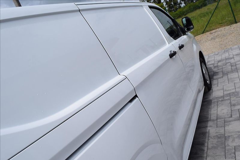 Ford Transit Custom 2,0 TDCI 81KW ODPOČET DPH - fotka 10 z 47