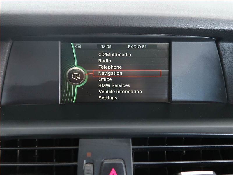 BMW X3 (2013) xDrive20d, 4X4, Automat - fotka 11 z 15