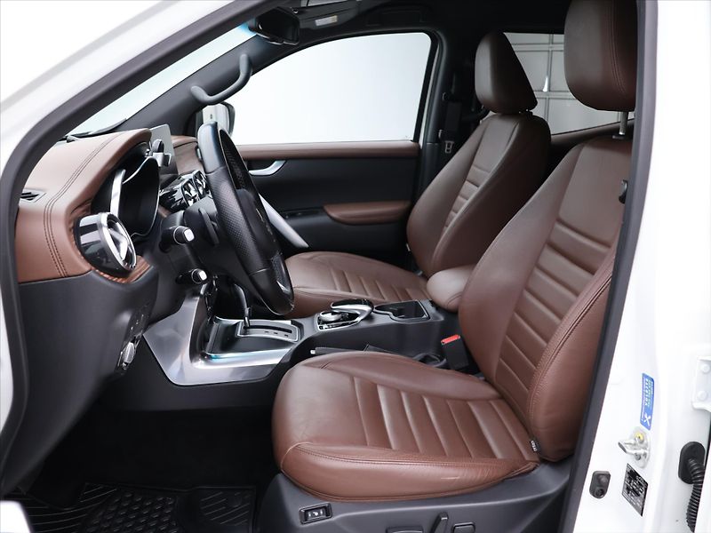 Mercedes-Benz Třídy X 3,0 350d 190kW xDrive Kůže DPH - fotka 10 z 38