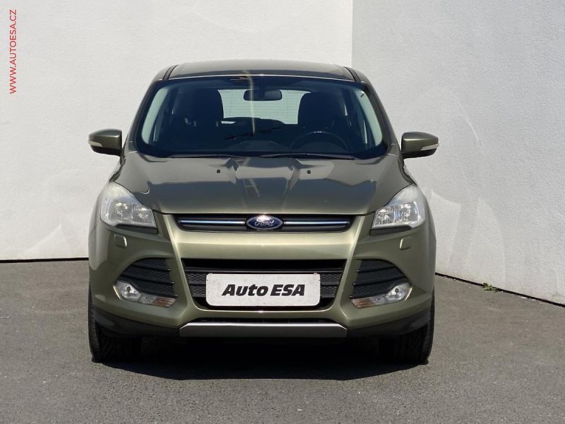 Ford Kuga (2014) 2.0 TDCi 4 WD, Individual, AT - fotka 2 z 3