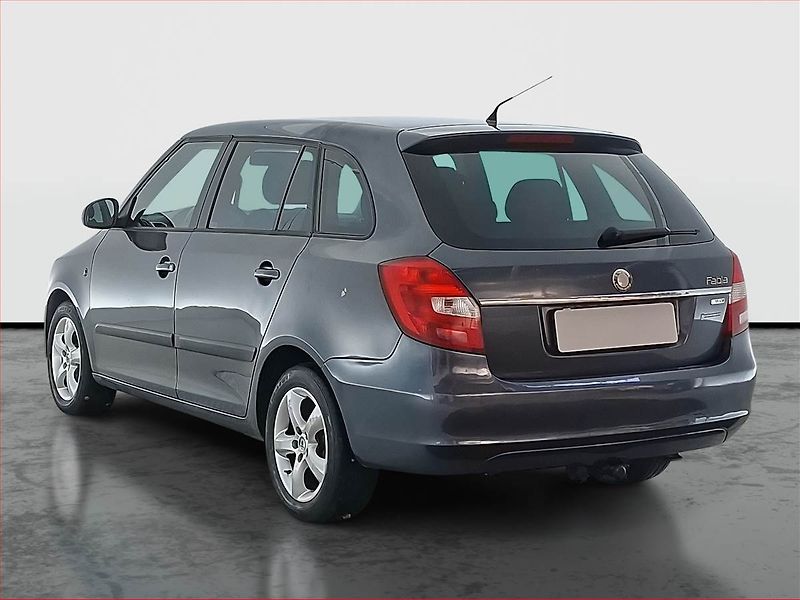 Škoda Fabia (2009) 1.6 16V, nová STK, Tažné - fotka 4 z 14