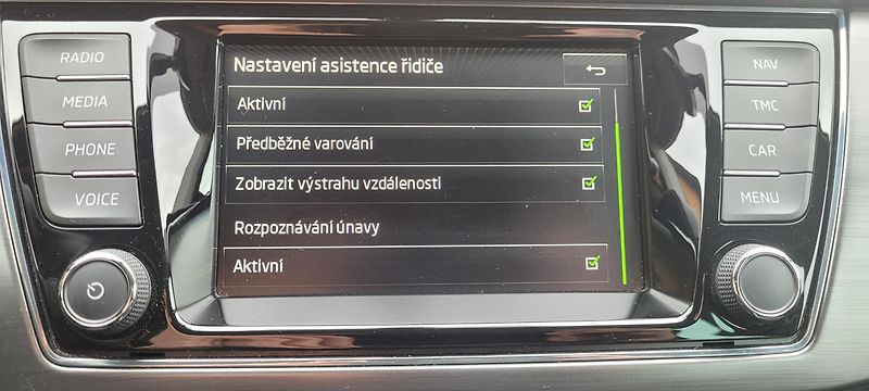 Škoda Fabia (2016) 3 1,2 TSi 81kW benzín „JoY“ - fotka 26 z 40