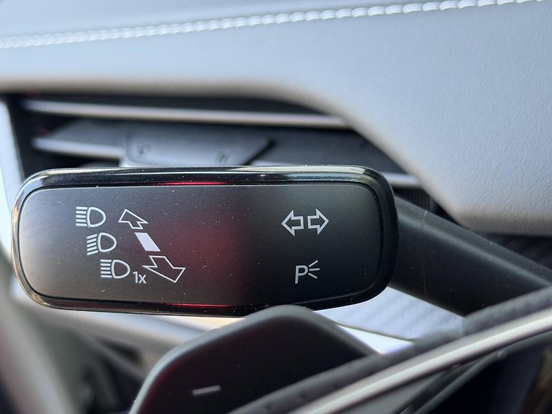 Škoda Elroq (2026) Sportline 85 82 kWh - fotka 14 z 24