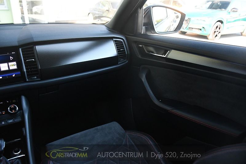 Škoda Kodiaq RS 2,0TDi VIRTUAL PANOR 2xALU  - fotka 23 z 56