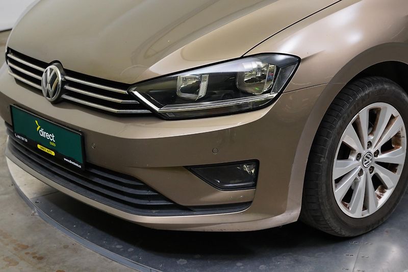 Volkswagen Golf Sportsvan - fotka 9 z 24