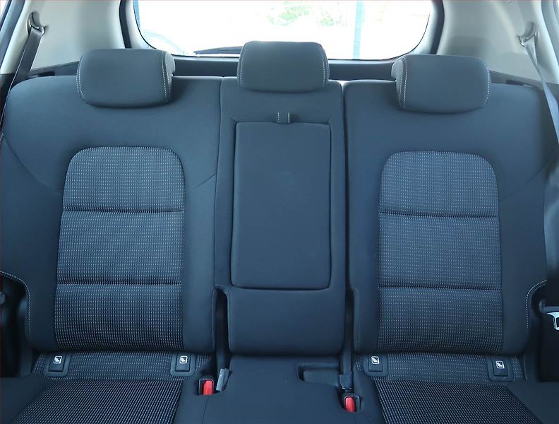 Kia Sportage (2019) 1.6 GDI, ČR,1.maj, Serv.kniha - fotka 10 z 15
