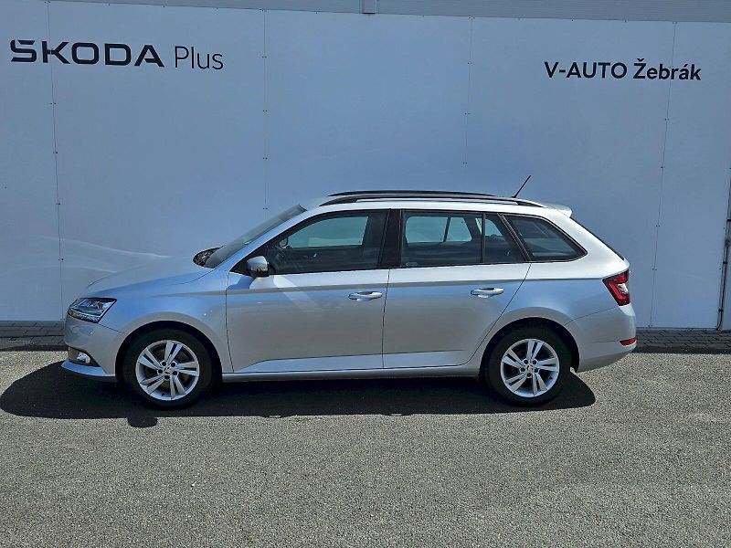 Škoda Fabia (2018) COMBI STYLE 81TSI/1.0 M6F - fotka 3 z 26