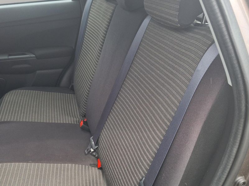 Mitsubishi ASX (2016) 1,6 86kW - fotka 12 z 24