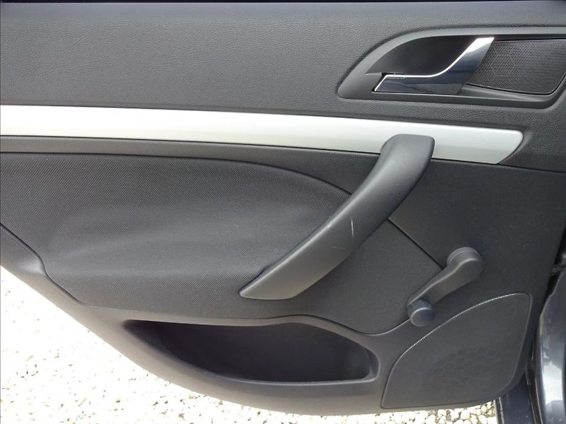 Škoda Octavia 1.8 TSI SPORT   GO MOTORU - fotka 23 z 57