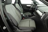 Volvo XC40 (2023) B3 - náhled 17