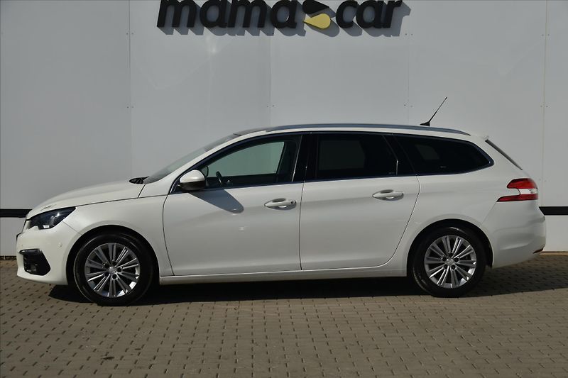 Peugeot 308 SW 1.5HDI 96kW LED PANORAMA ČR - fotka 4 z 23