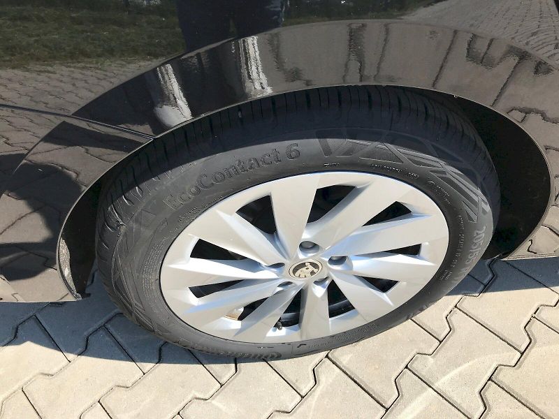 Škoda Octavia (2025) COMBI TOP SELECTION 1,5 TSI M- - fotka 11 z 23