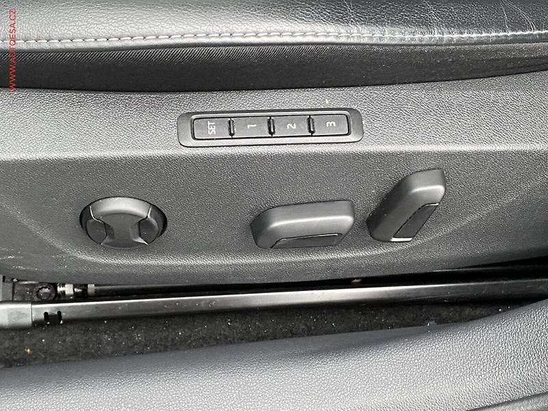 Škoda Octavia (2022) 2.0 TDi, Style, DSG, LED, TZ - fotka 12 z 21